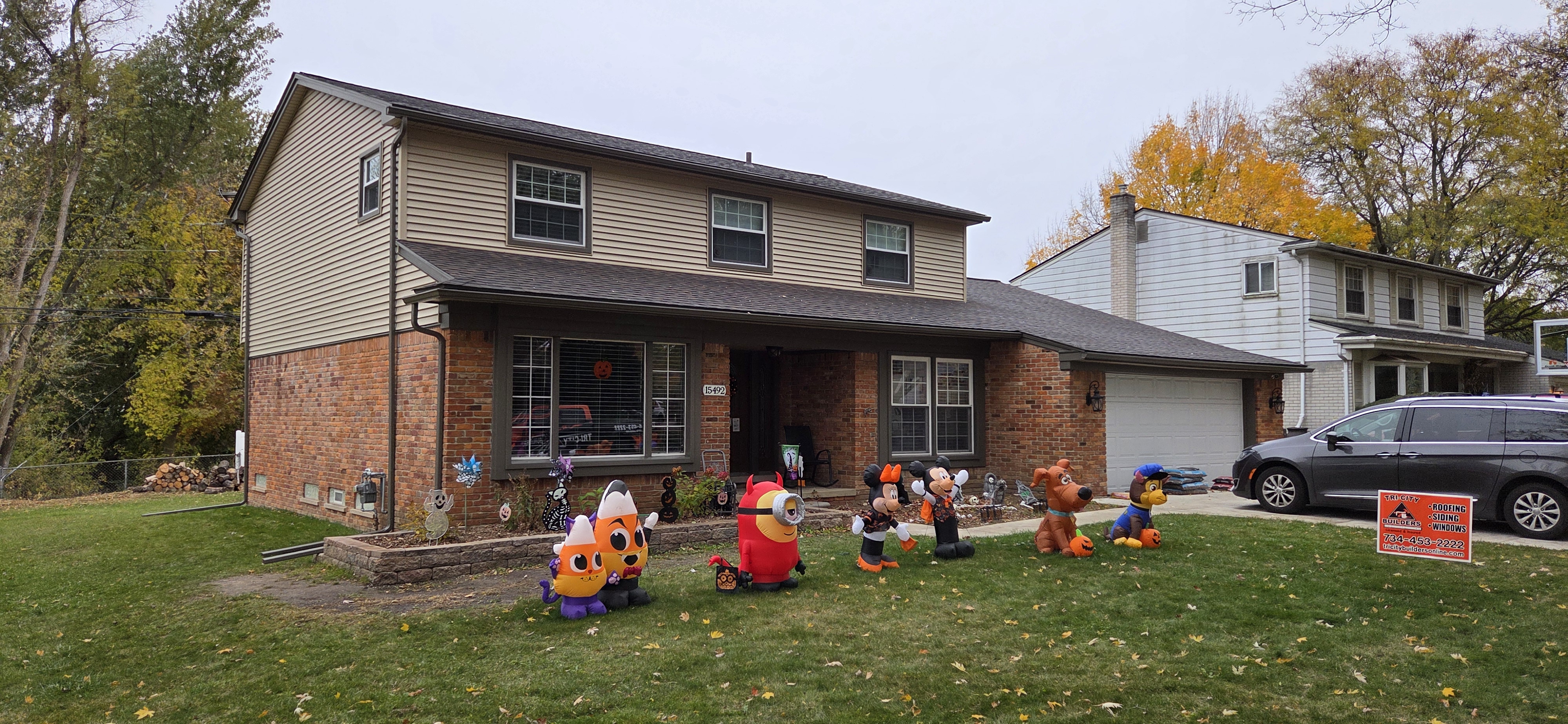 Vinyl siding home in Livonia, Michigan